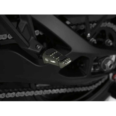 M pravá stupačka spolujazdca