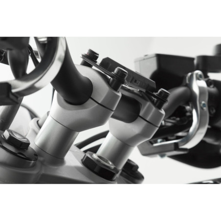 zvýšení řídítek Triumph Street TRiple 675 /12-/