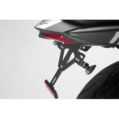 držák SPZ černá. Suzuki SV650 ABS (15.-).