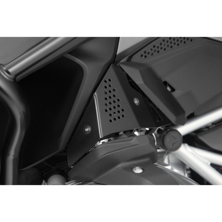 Kryt vstrekovača - ľavý