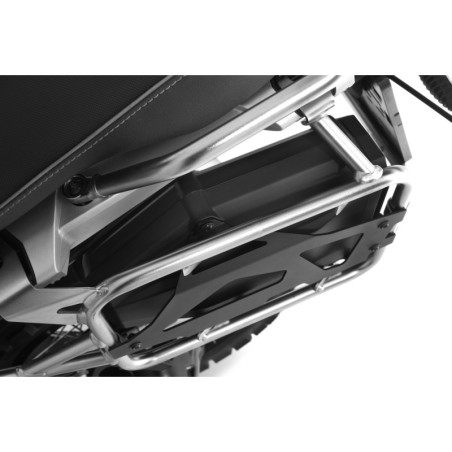 Skrinka na náradie so zámkom a dvoma klúčmi