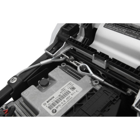 Držiak bezpečného upevnenia prilby