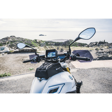 Špeciálne skrutky pre podložky riadidiel s GPS