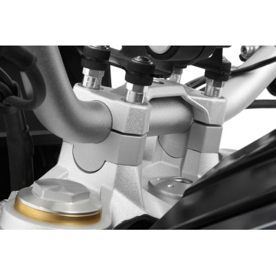 Dvihnutie riadidiel »ERGO« pre modely s navi F750GS