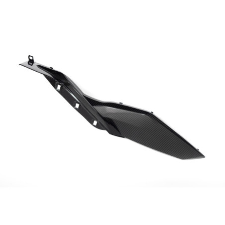 Bočný kryt pod nádrž -Carbon -pravá
