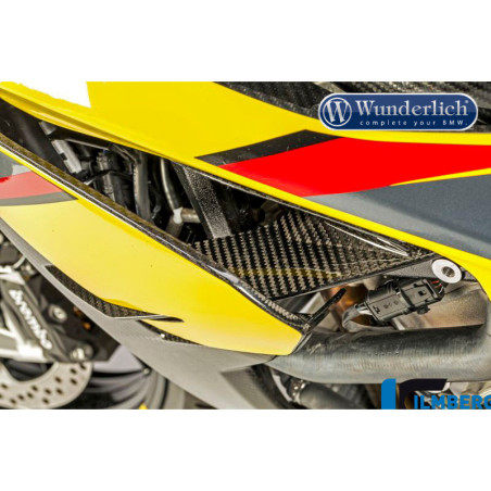 Bočná časť kapotáže - Carbón ľavá