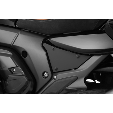 Výplň rámu čierna