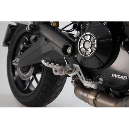 stupačky EVO pro: Ducati models/Benelli TRK 502X (18-)
