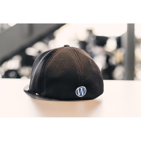 Sieťovaná Flexfit Šiltovka - S/M - čierna