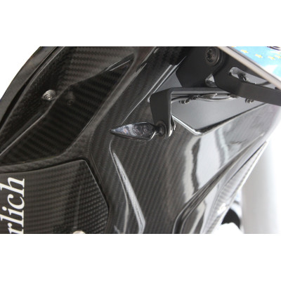 Držiak smerovky-závit M5 - čierny