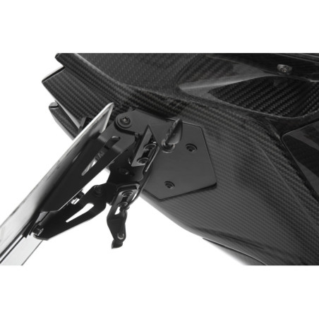 Držiak smerovky-závit M5 - čierny