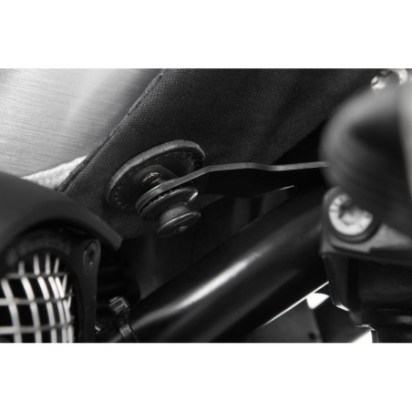 tankvak + ruksak pre R nineT - čierny