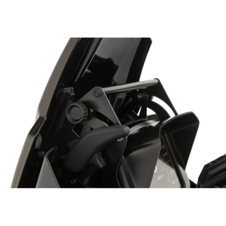 výstuhy čelného skla a držiak zariadenia - ľavý a pravý