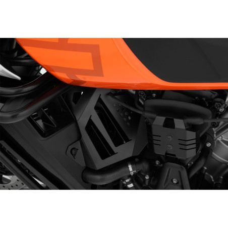 Bočný kryt - ľavý - čierny