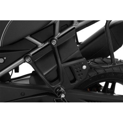 ochrana proti striekajúcej vode - čierna