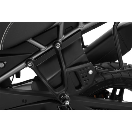 ochrana proti striekajúcej vode - čierna