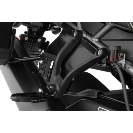 ochrana proti striekajúcej vode - čierna