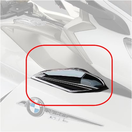 Deflektor vrchný chróm pravý