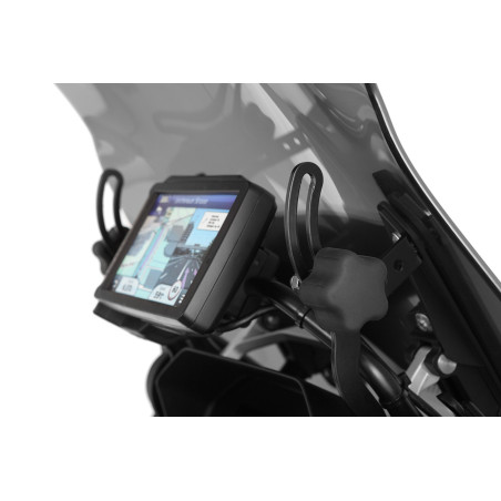 Výstuha plexi pravá