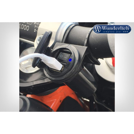 Zásuvka USB 12V stála s vypínačom