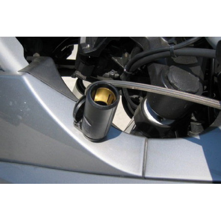 Zásuvka 12V -redukcia na auto