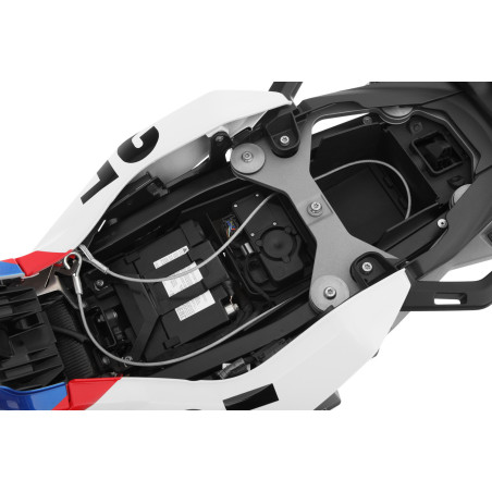 Držiak prilby bezpečnostný